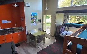 Alpine Holiday Apartments & Campground